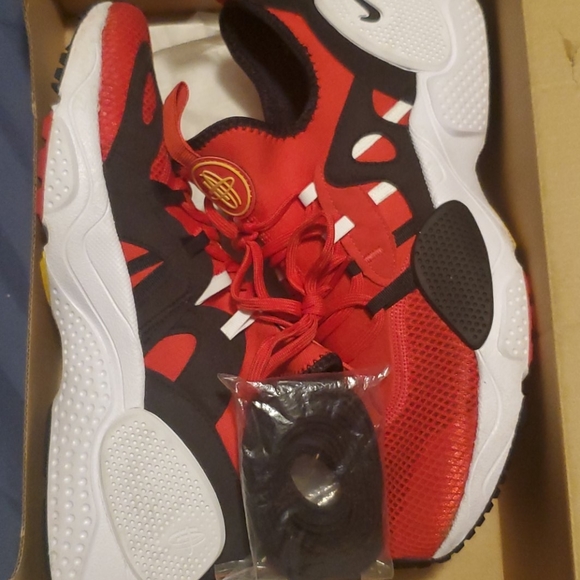 Nike Huarache E.D.G.E. TXT (LIMITED EDITION)¹ - Picture 3 of 4